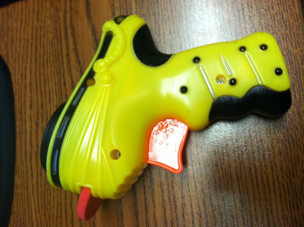 foam disc gun office toy